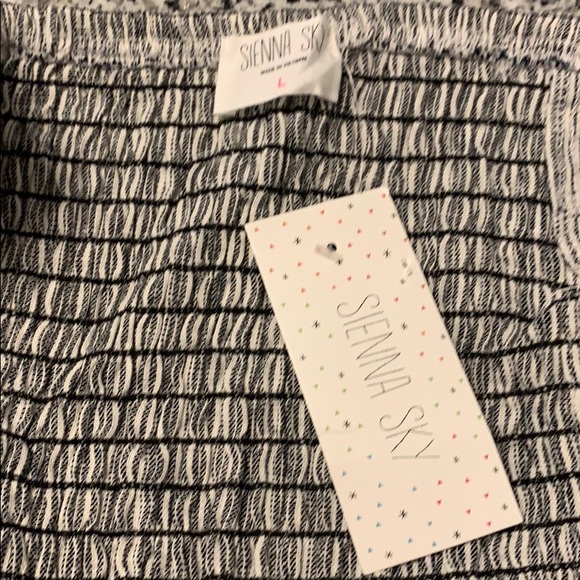 White block and grey crop top - Picture 4 of 4